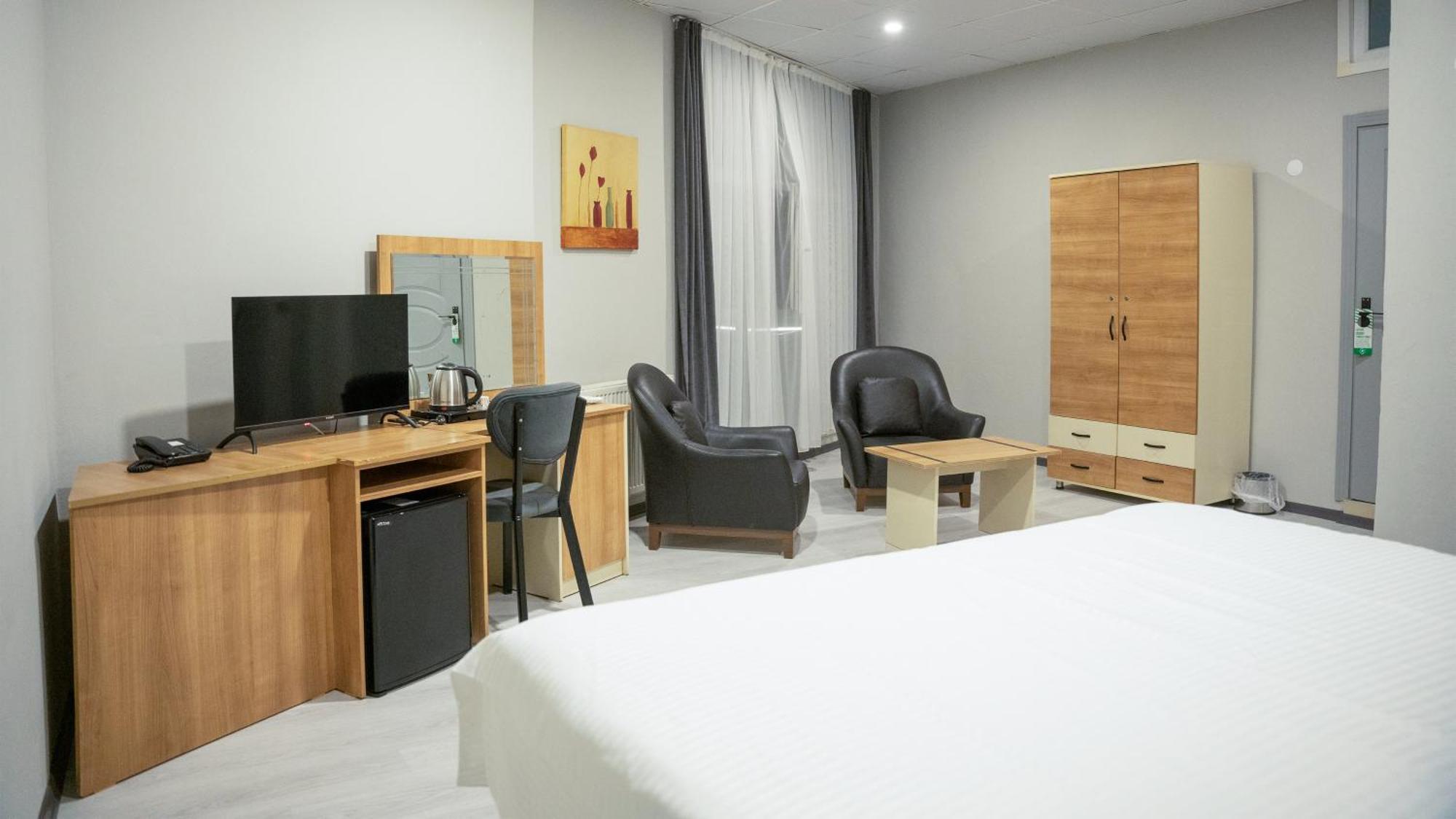 Altinova Hotel Sakarya Serdivan Екстериор снимка
